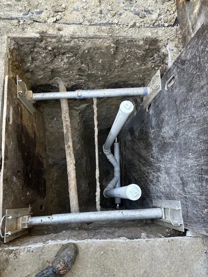Experienced plumber completing Drain Cleaning work in University City